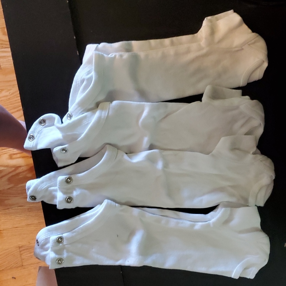 Newborn girl clothes